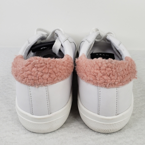 Steve Madden Stared Faux White Leather Faux Pink Sherling Sneaker Sz 7.5M - Picture 4 of 10